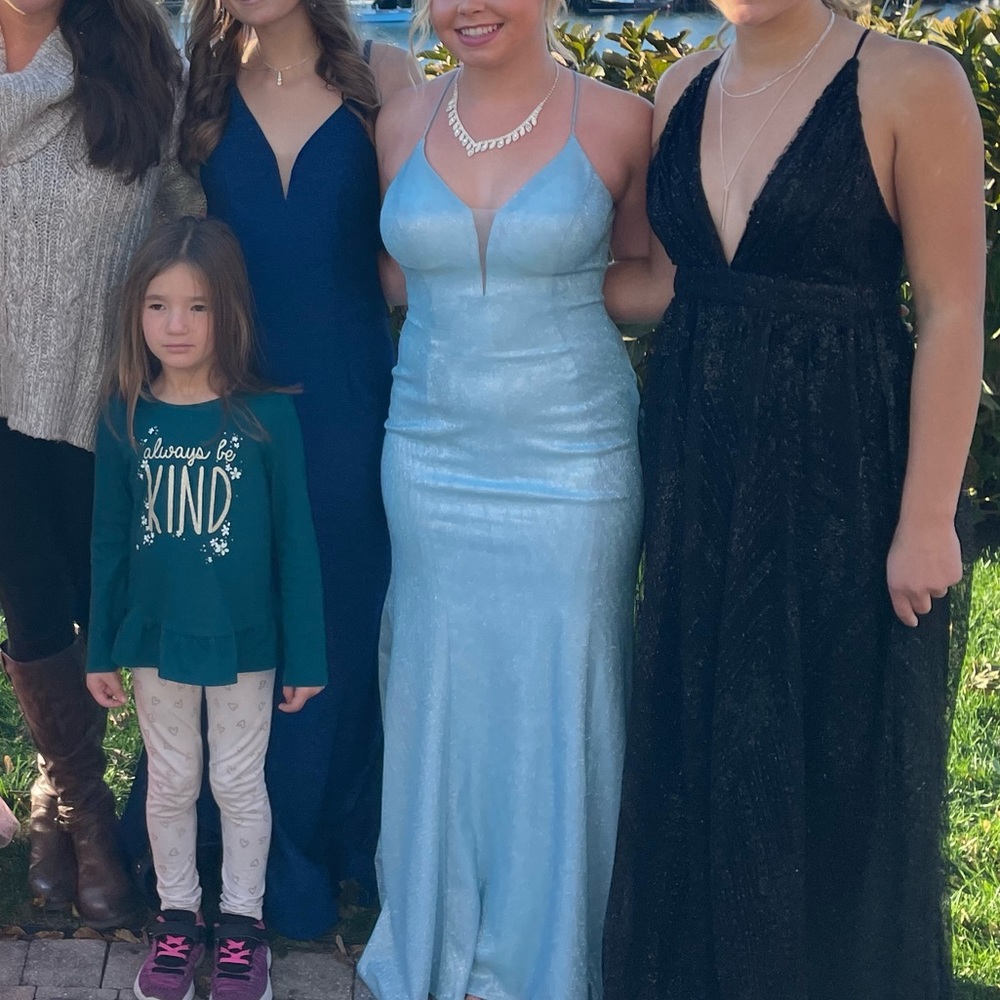 I Wore It Once It’s In Great Condition I Just Hav… - image 3